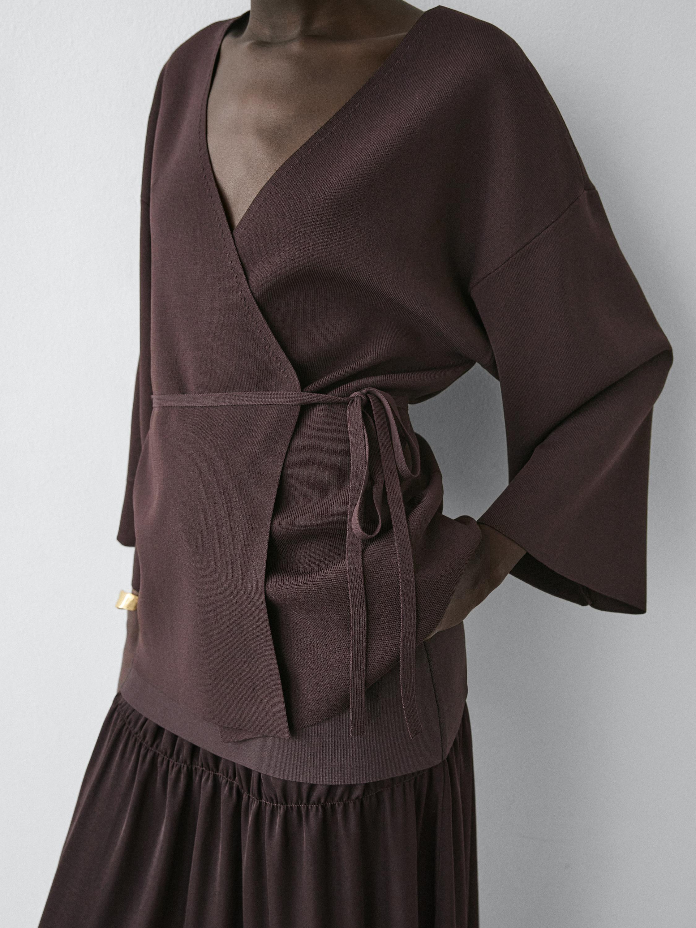 Flowing knit kimono with belt detail